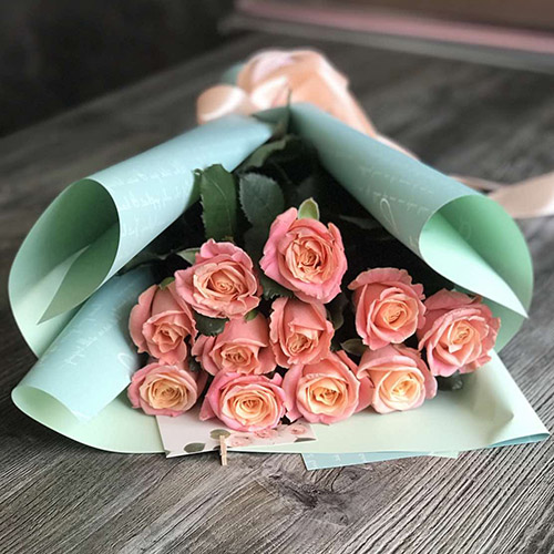 15 коралловых роз в Ивано-Франковске фото